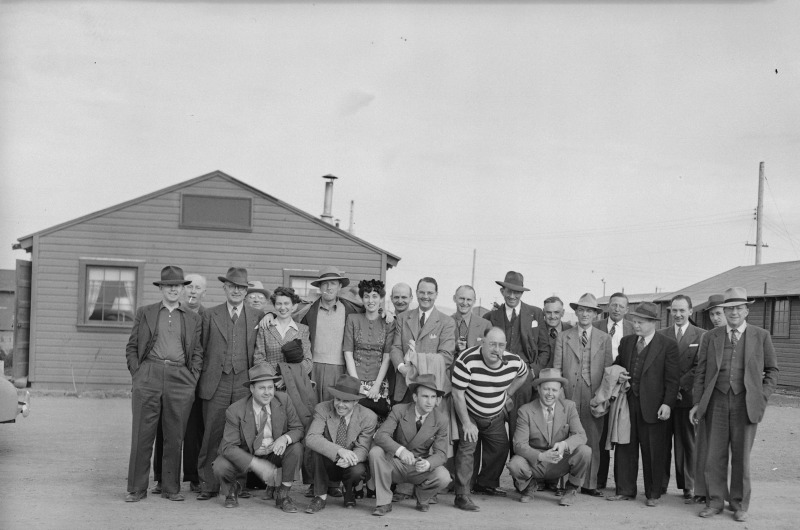 Tule Lake Relocation Center, Newell, California. A group of 19 newspapermen, wire service, and newsreel cameramen, and representatives of OWI [Office of War Information] visited the Tule Lake Relocation Center. This was the first inspection tour granted the press.